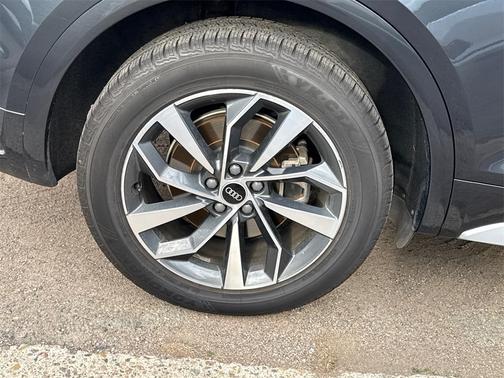 2021 Audi Q5 45 Premium