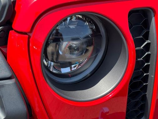 Firecracker Red Clearcoat 2023 Jeep Wrangler 4xe Rubicon