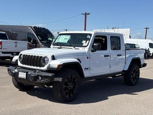 2025 Jeep Gladiator Nighthawk