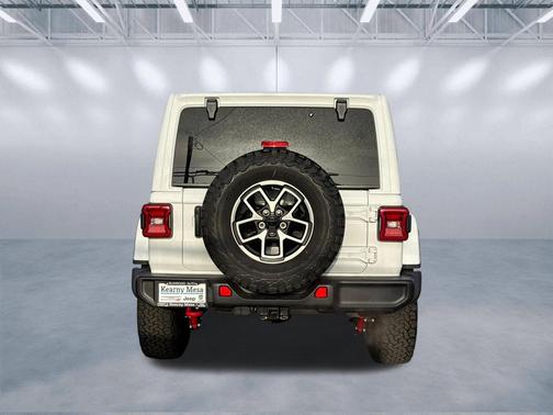 Bright White Clearcoat 2026 Jeep Wrangler Rubicon