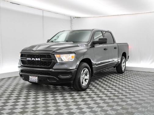Photo 3 of 27 of 2019 RAM 1500 Tradesman