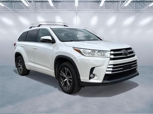 2018 Toyota Highlander LE Plus