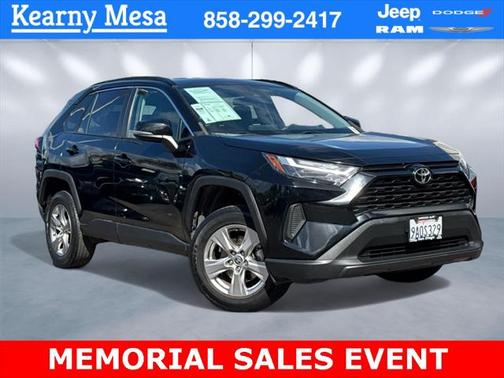 2022 Toyota RAV4 XLE
