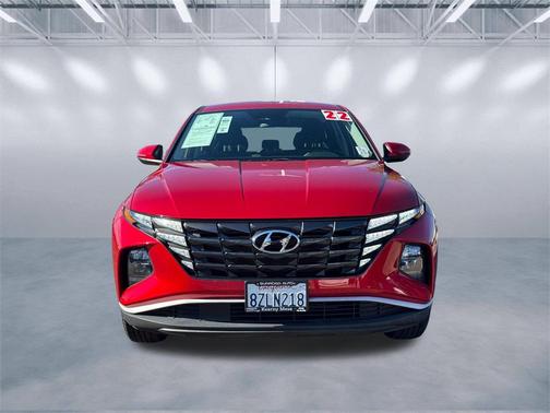 2022 Hyundai TUCSON SE