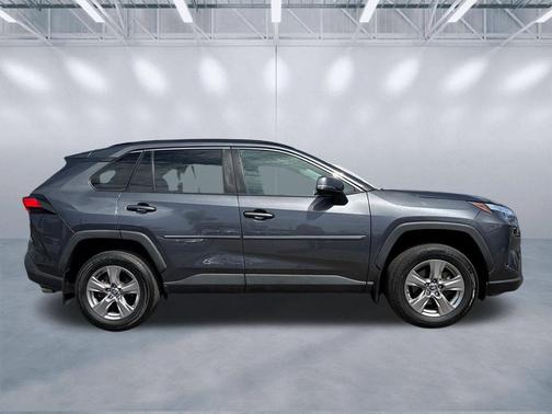 Magnetic Gray Metallic 2022 Toyota RAV4 XLE