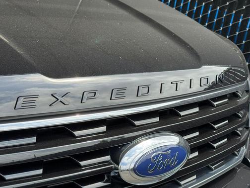 AGATE BLACK METALLIC 2020 Ford Expedition Limited