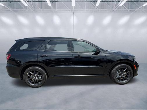 DB Black Clearcoat 2026 Dodge Durango GT Plus