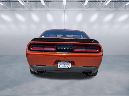 Sinamon Stick 2021 Dodge Challenger R/T Scat Pack