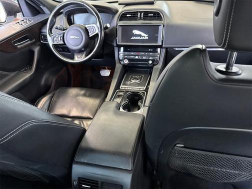 2017 Jaguar F-PACE S