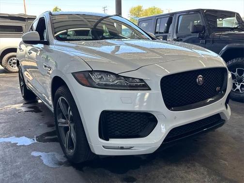 2017 Jaguar F-PACE S