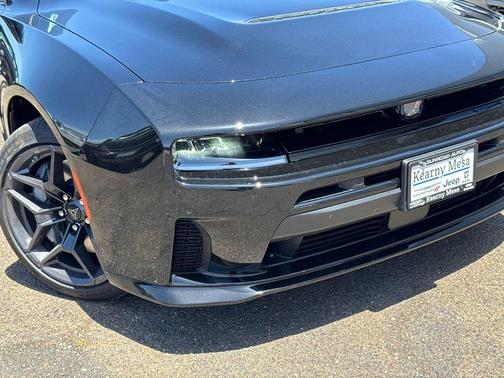 Diamond Black Crystal Pearlcoat 2026 Dodge Charger R/T Scat Pack