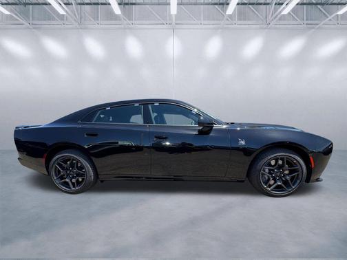 Diamond Black Crystal Pearlcoat 2026 Dodge Charger R/T Scat Pack