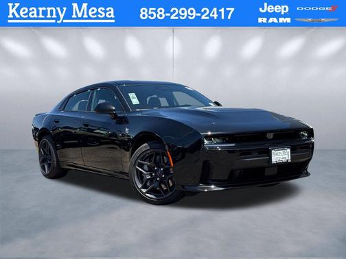 Diamond Black Crystal Pearlcoat 2026 Dodge Charger R/T Scat Pack