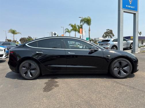 2019 Tesla Model 3 Standard Range Plus