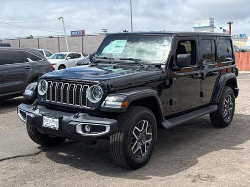 2025 Jeep Wrangler 4-Door Sahara 4x4