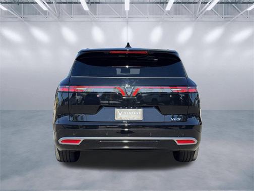2024 VinFast VF 9 Plus