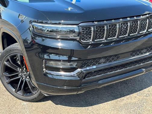 2024 Jeep Grand Wagoneer L Series II 4x4