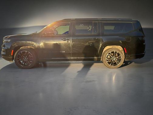 2024 Jeep Grand Wagoneer L Series II 4x4