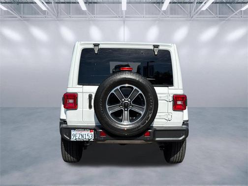 2023 Jeep Wrangler 4-Door Sahara 4x4