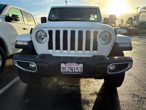 2023 Jeep Wrangler 4-Door Sahara 4x4