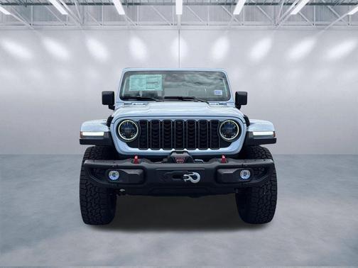 Bright White Clearcoat 2026 Jeep Gladiator Rubicon