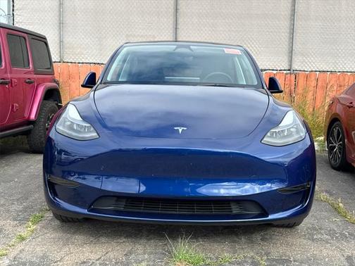 2024 Tesla Model Y Long Range Dual Motor All-Wheel Drive