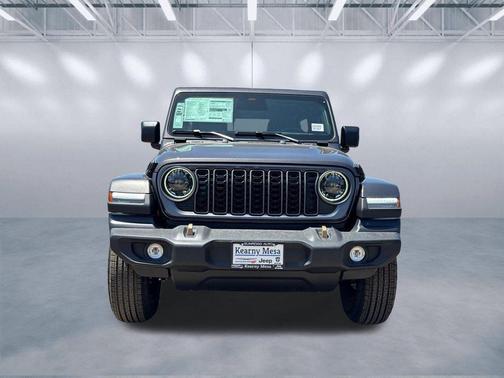 Granite Crystal Metallic Clearcoat 2026 Jeep Wrangler 85th Anniversary