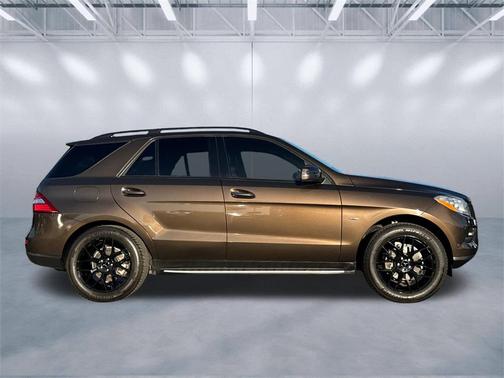 2012 Mercedes-Benz M-Class 4MATIC