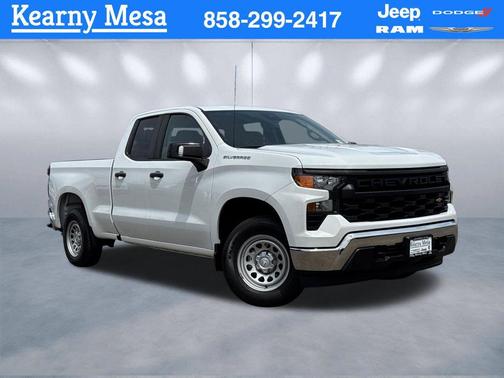 Summit White 2023 Chevrolet Silverado 1500 WT