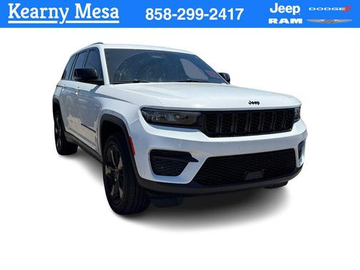 Bright White Clearcoat 2024 Jeep Grand Cherokee Altitude