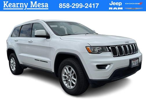 Bright White Clearcoat 2018 Jeep Grand Cherokee Laredo