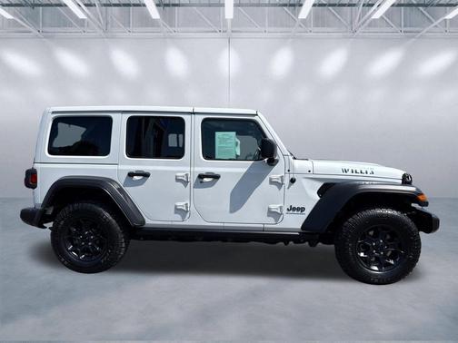 Bright White Clearcoat 2023 Jeep Wrangler 4xe Willys