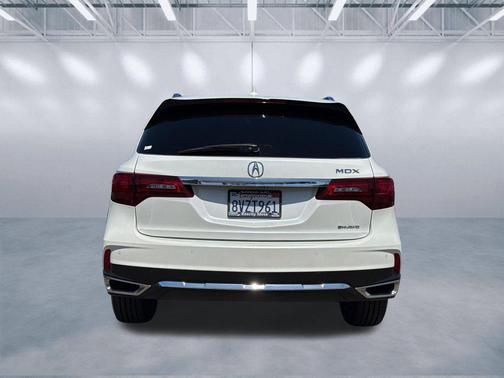 White Diamond Pearl 2018 Acura MDX 3.5L w/Advance Package