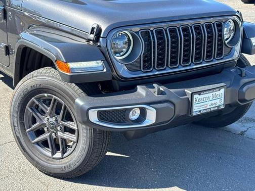 2025 Jeep Gladiator Sport S