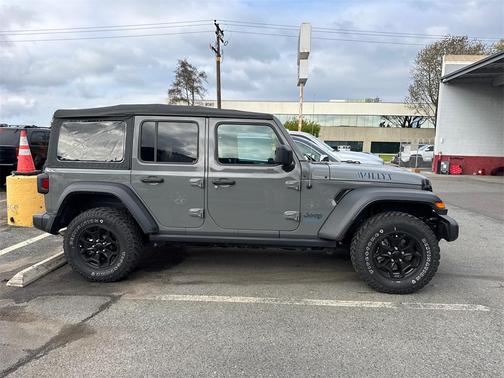 2023 Jeep Wrangler 4xe Willys