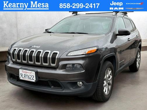 Granite Crystal Metallic Clearcoat 2015 Jeep Cherokee Latitude