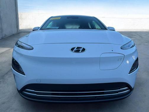 2023 Hyundai KONA EV SE