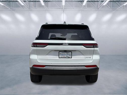 Bright White Clearcoat 2026 Jeep Grand Cherokee Limited