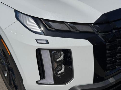 Hyper White 2023 Hyundai PALISADE XRT