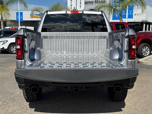 2026 RAM 1500 Warlock Crew Cab 4x4 5'7' Box