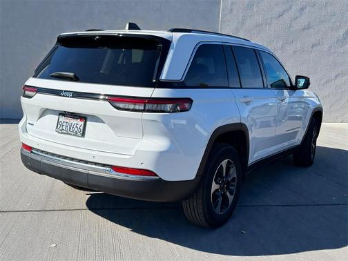 2022 Jeep Grand Cherokee 4xe Base