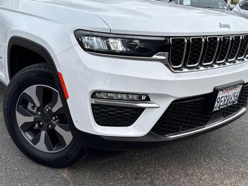 2022 Jeep Grand Cherokee 4xe Base