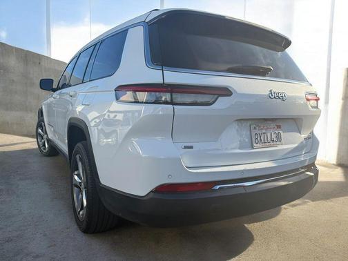 Bright White Clearcoat 2021 Jeep Grand Cherokee L Limited