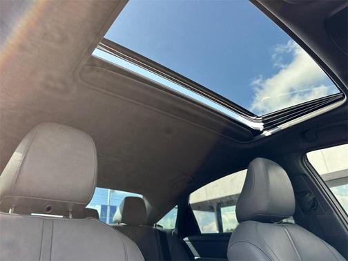 2019 Toyota Avalon XLE