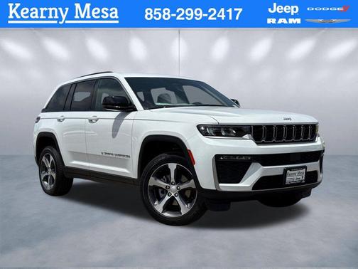 Bright White Clearcoat 2026 Jeep Grand Cherokee Limited