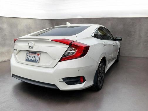 2017 Honda Civic EX-L