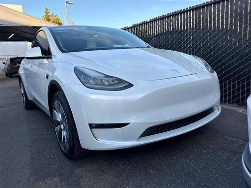 2021 Tesla Model Y Standard Range Rear-Wheel Drive