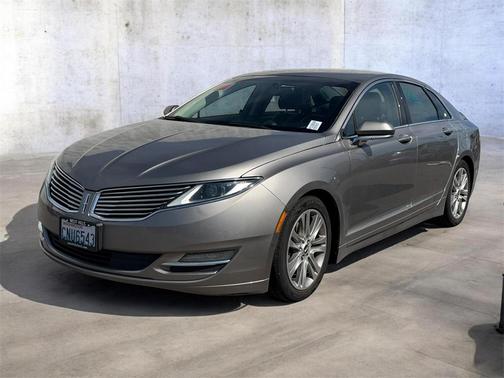 2016 Lincoln MKZ Base
