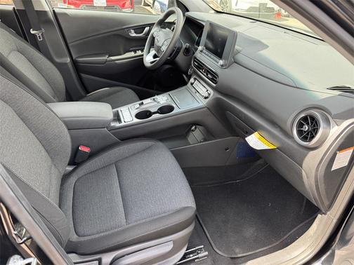 2023 Hyundai KONA EV SE