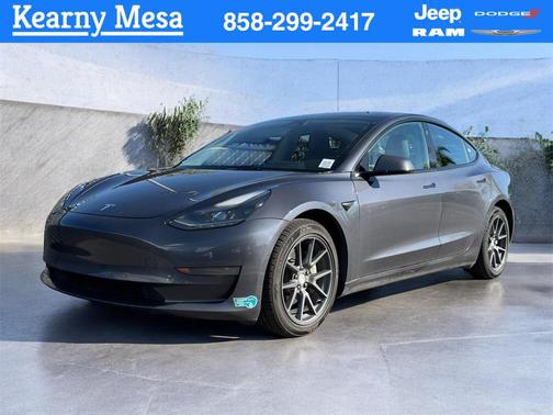 2022 Tesla Model 3 Standard Range